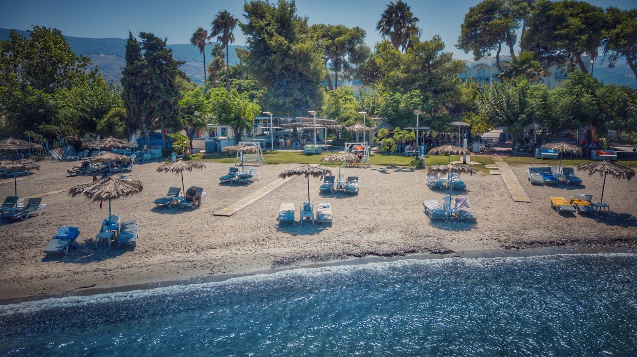 Theodorou Beach Hotel